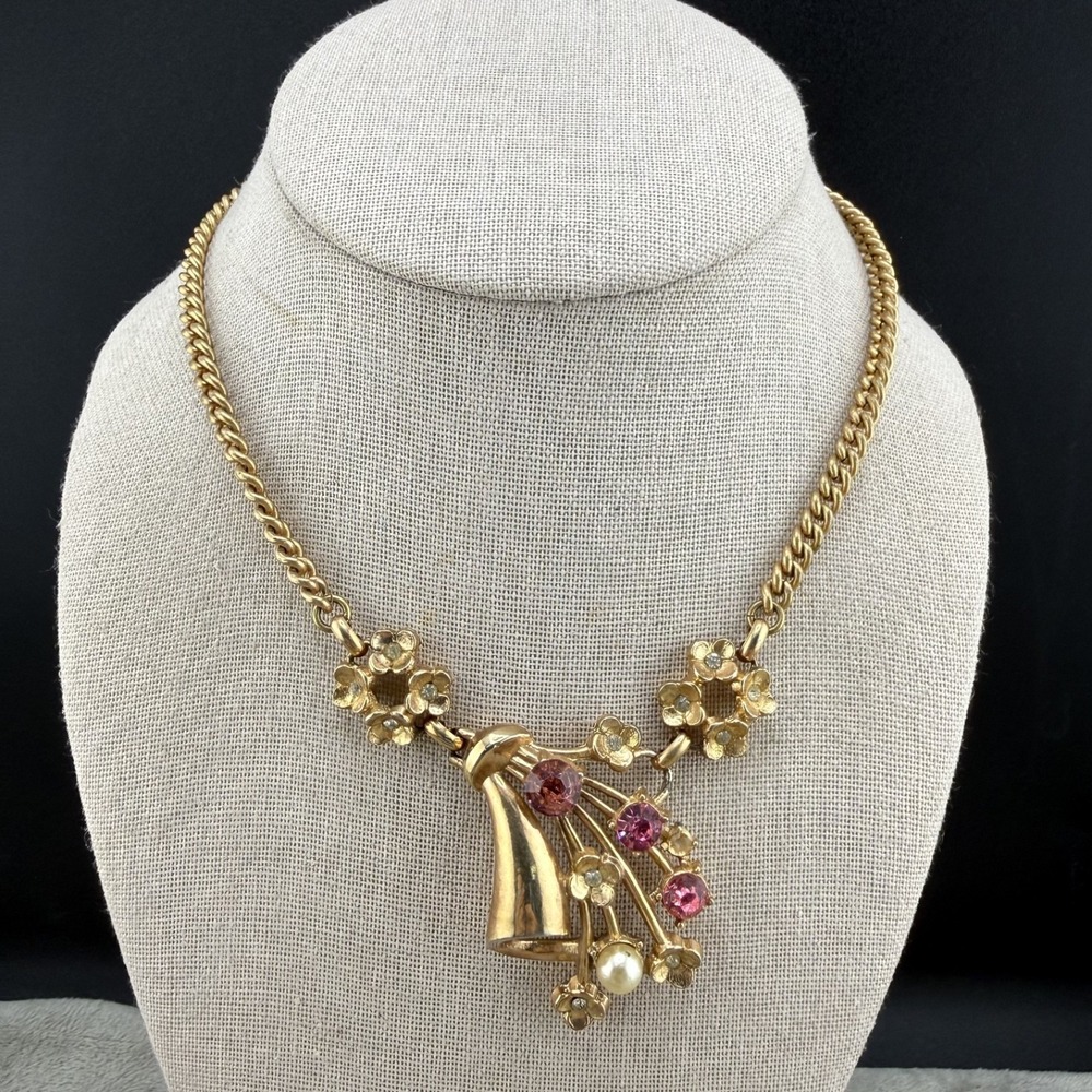 Vintage Rhinestone‎ Statement Necklace Flower Gold Tone Pink 16"